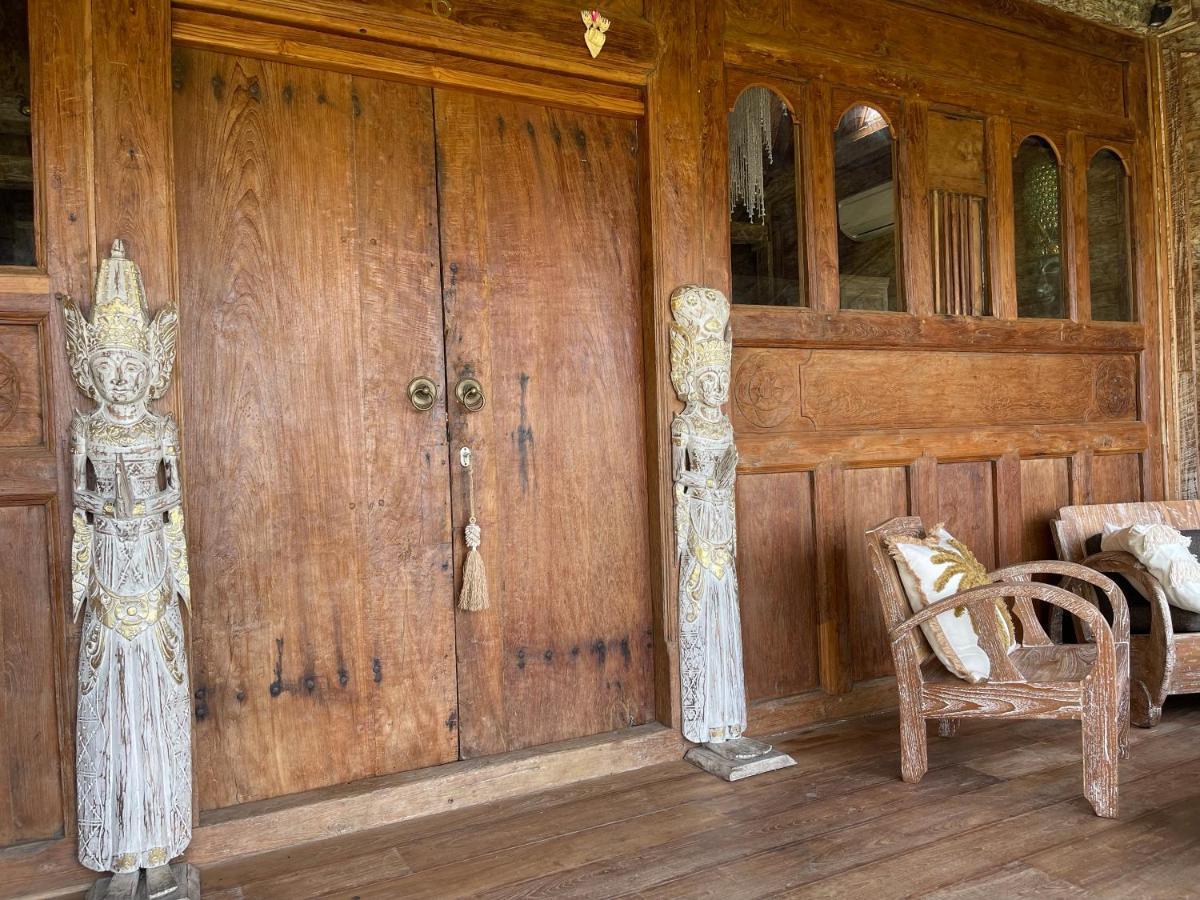 Louka Beach Bali 提安亚尔 外观 照片