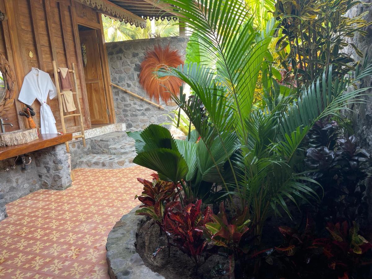 Louka Beach Bali 提安亚尔 外观 照片