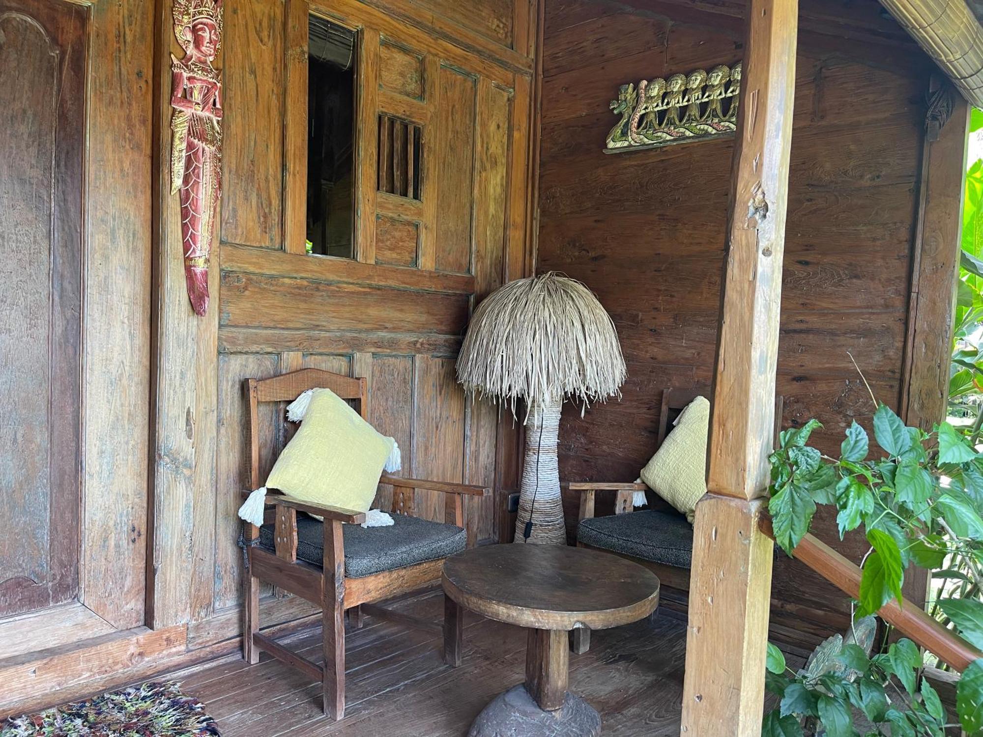 Louka Beach Bali 提安亚尔 外观 照片