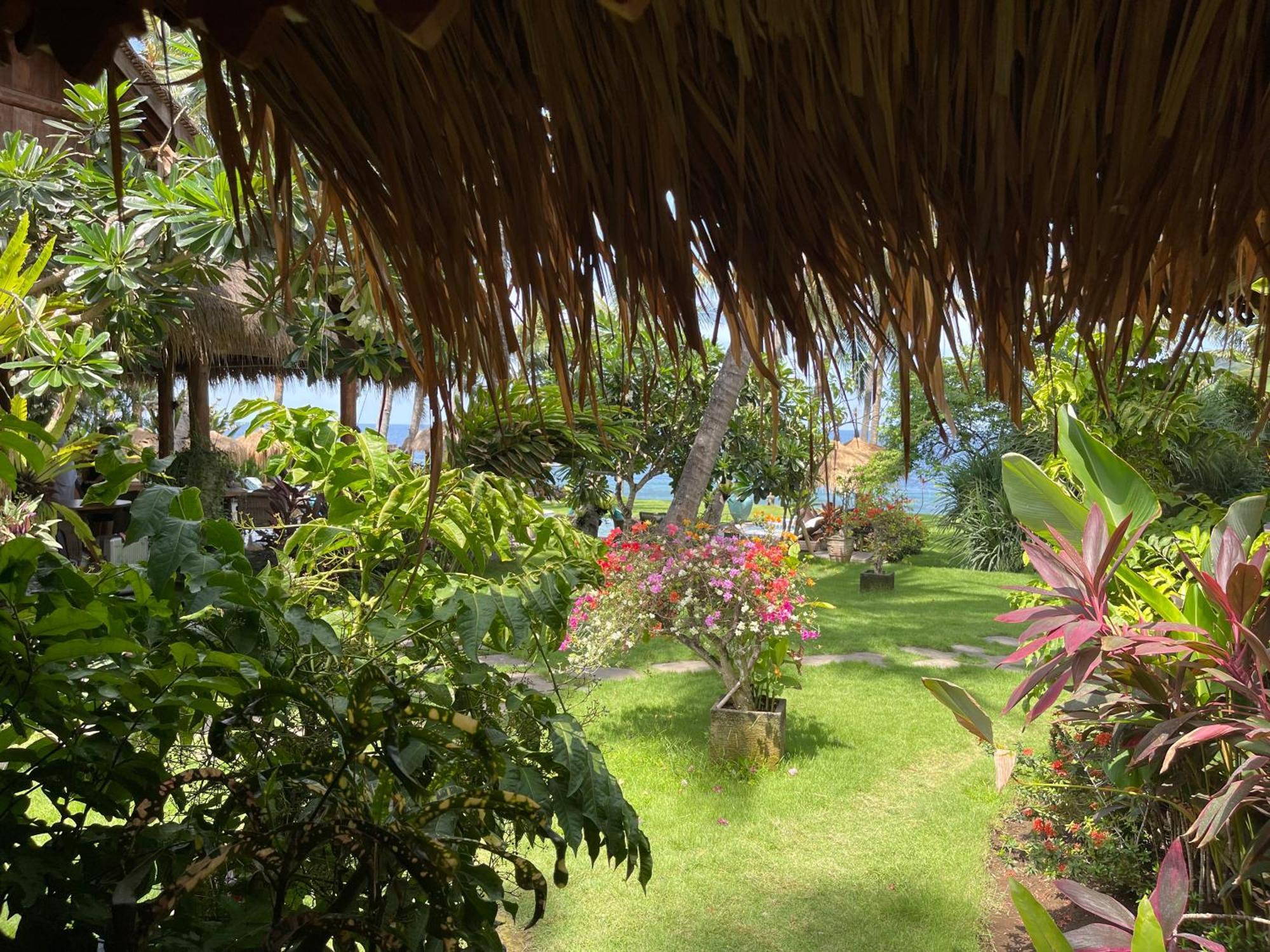 Louka Beach Bali 提安亚尔 外观 照片