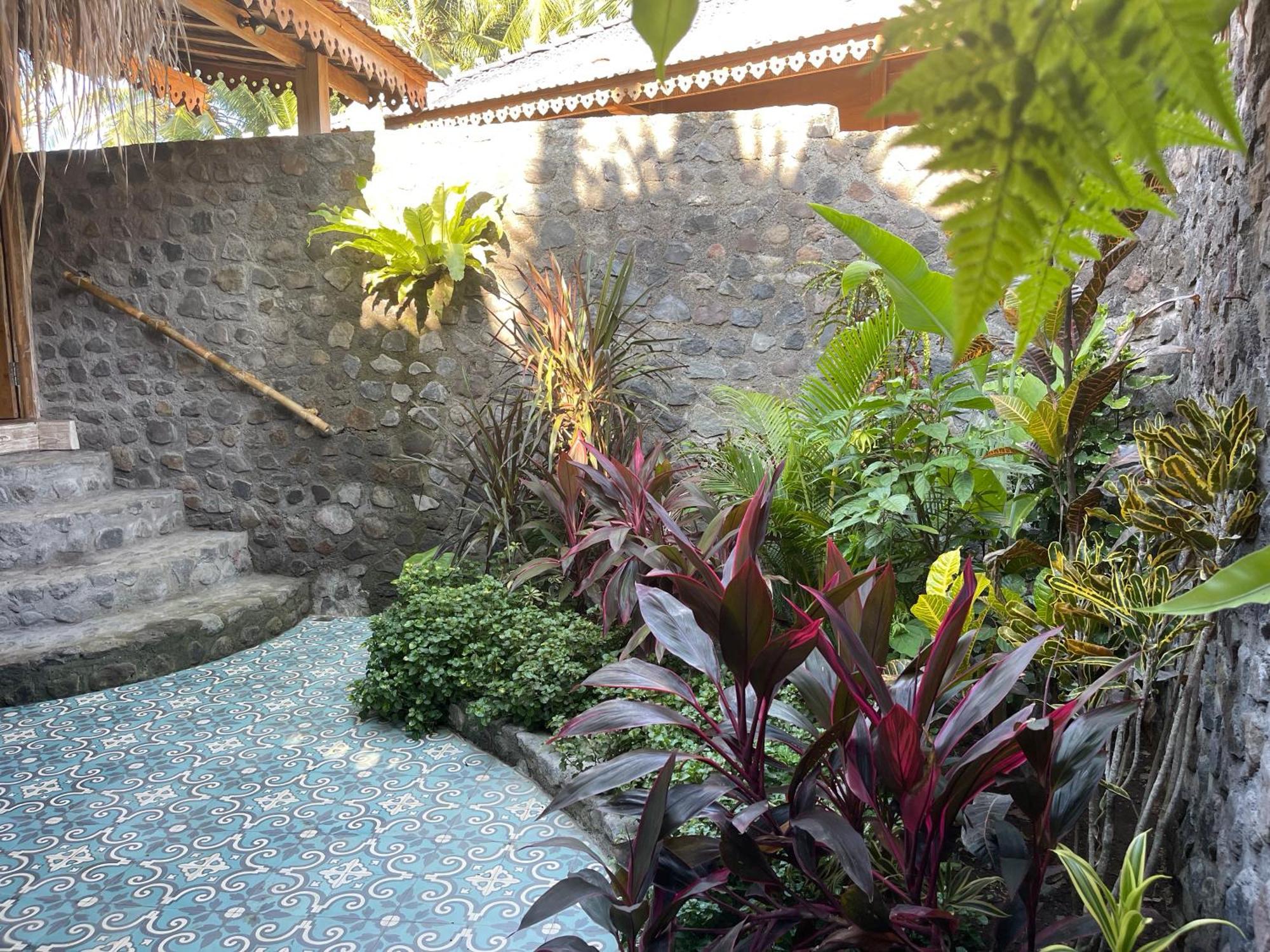 Louka Beach Bali 提安亚尔 客房 照片