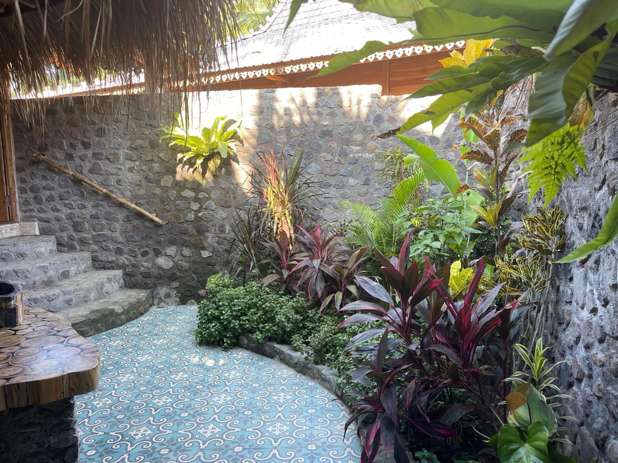 Louka Beach Bali 提安亚尔 客房 照片