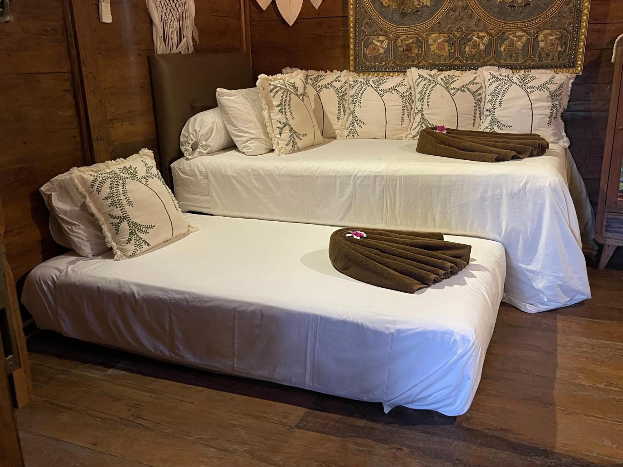 Louka Beach Bali 提安亚尔 外观 照片